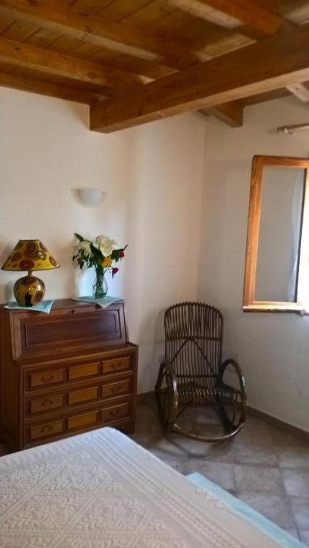 Casa Nel Borgo Di San Pantaleo Vila Exterior foto