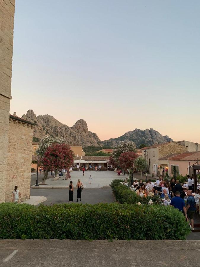Casa Nel Borgo Di San Pantaleo Vila Exterior foto